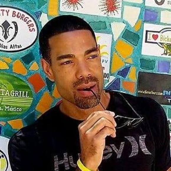 Meet your Posher, Michael - Picture 1 of 1